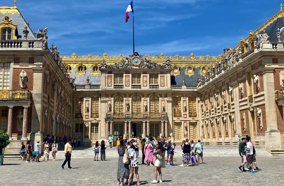 Tour privado no Palácio de Versalhes, busca de Mercedes no hotel